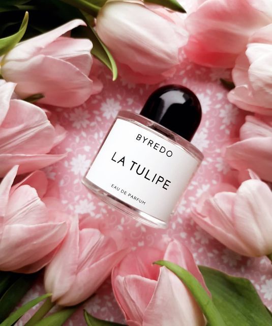 Floral Fragrances Guide: Best Notes, Types, and Picks